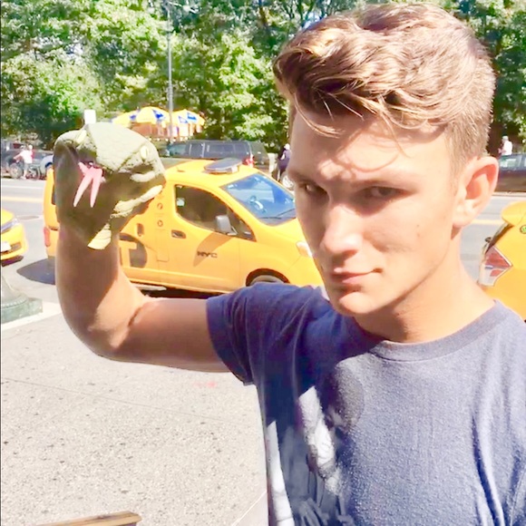 Meet your Posher, Yung - Picture 6 of 6